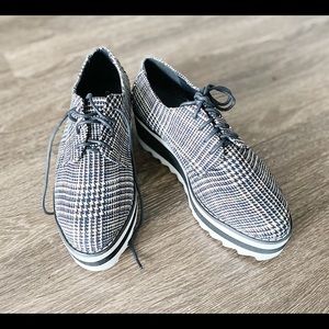 Plaid Platform shoes